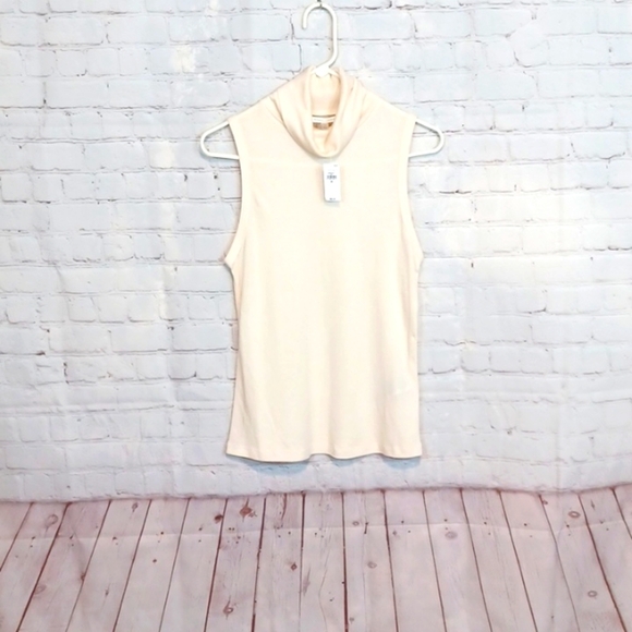 Y2K Banana Republic Woman's Soft Cream  Sleeveless Turtle Neck  Top NWT M - Picture 1 of 7